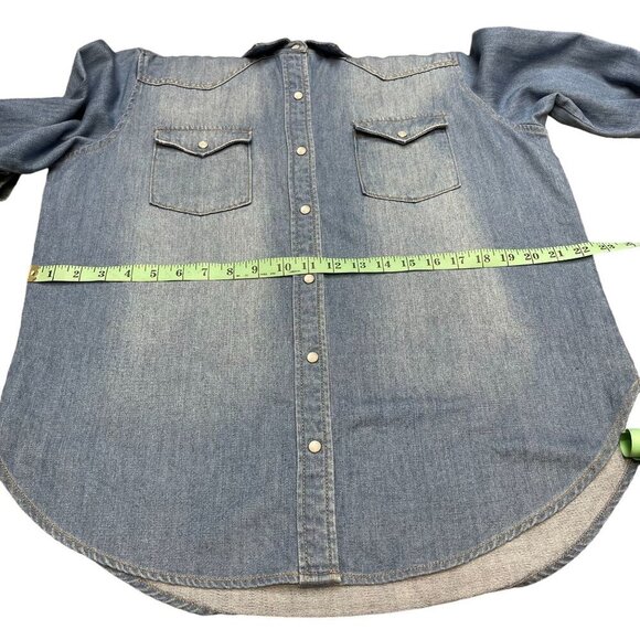 Universal Thread Goods Women Blue Denim Long Sleeve Button Up Shirt Top Size M - Picture 7 of 13